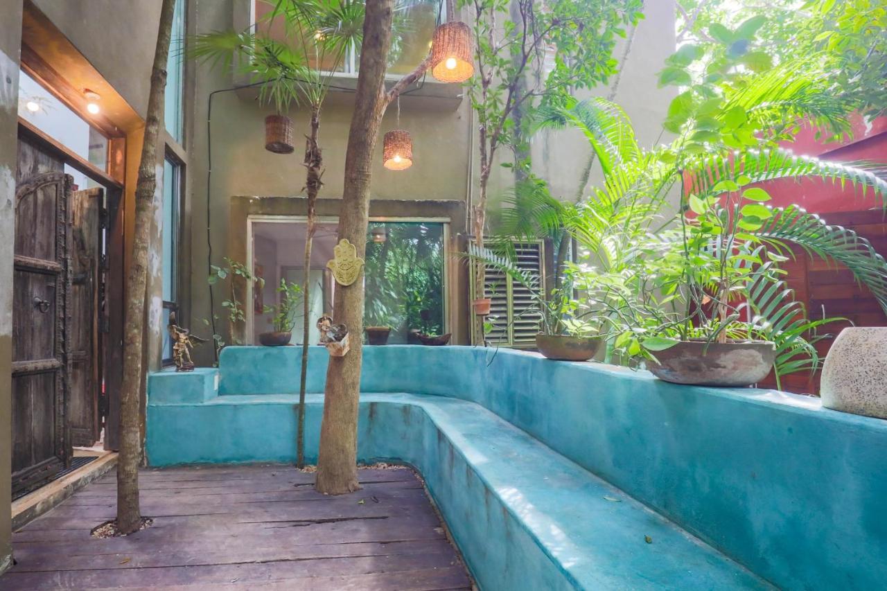Guest House La Aldea Holistic Experience แคนคูน ภายนอก รูปภาพ