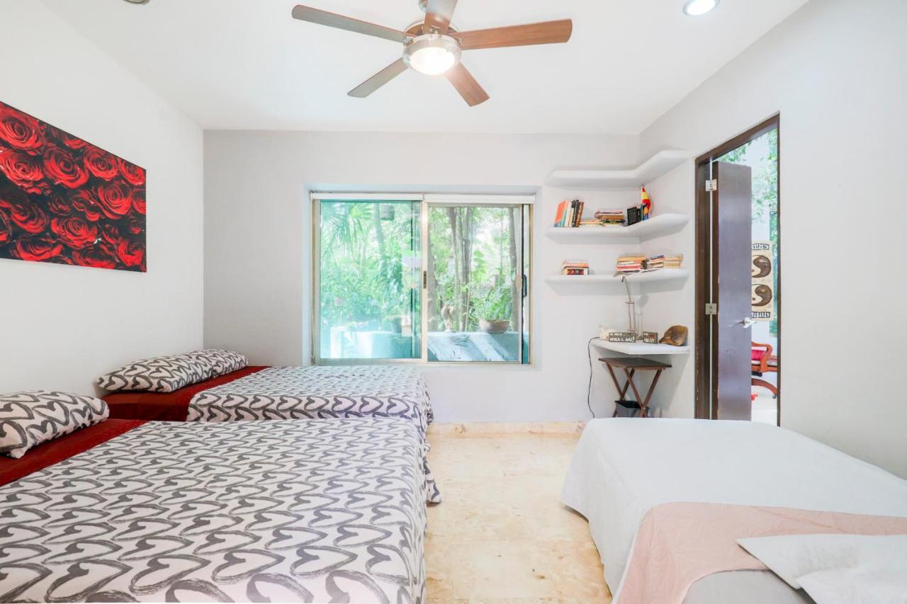 Guest House La Aldea Holistic Experience แคนคูน ภายนอก รูปภาพ